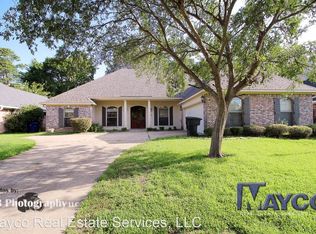 448 Grand Oaks Dr, Shreveport, LA 71106