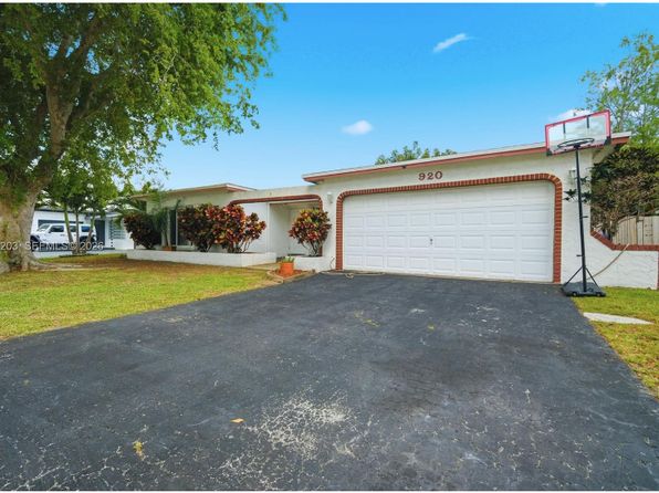 920 NW 92nd Ave
