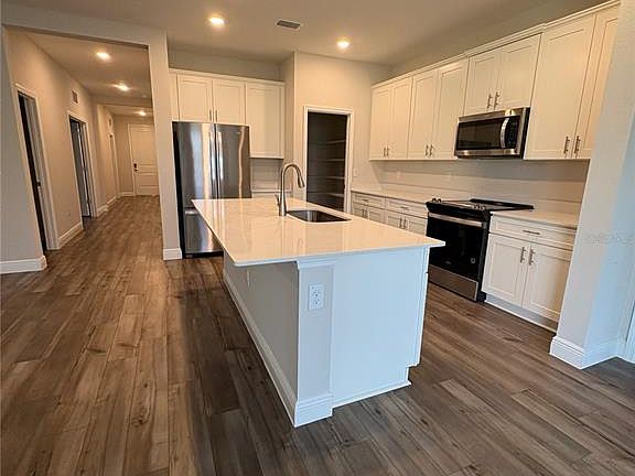 5th image of 6201 SW 97th St