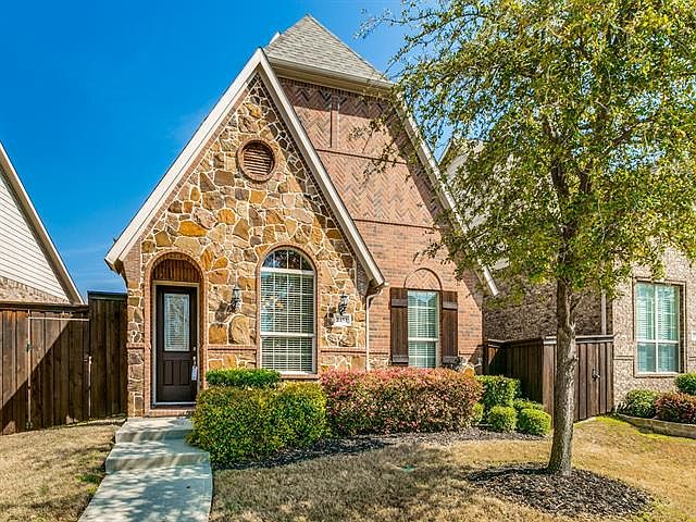 1st image of 2451 Embleton Dr