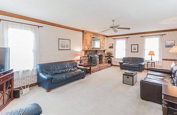 3rd image of 7233 Lone Cedar Dr