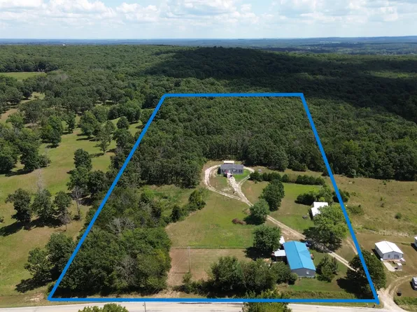 3528 Highway O, Humansville, MO 65674