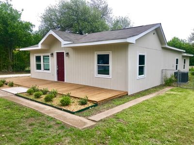 404 Waynell St, White Settlement, TX, 76108