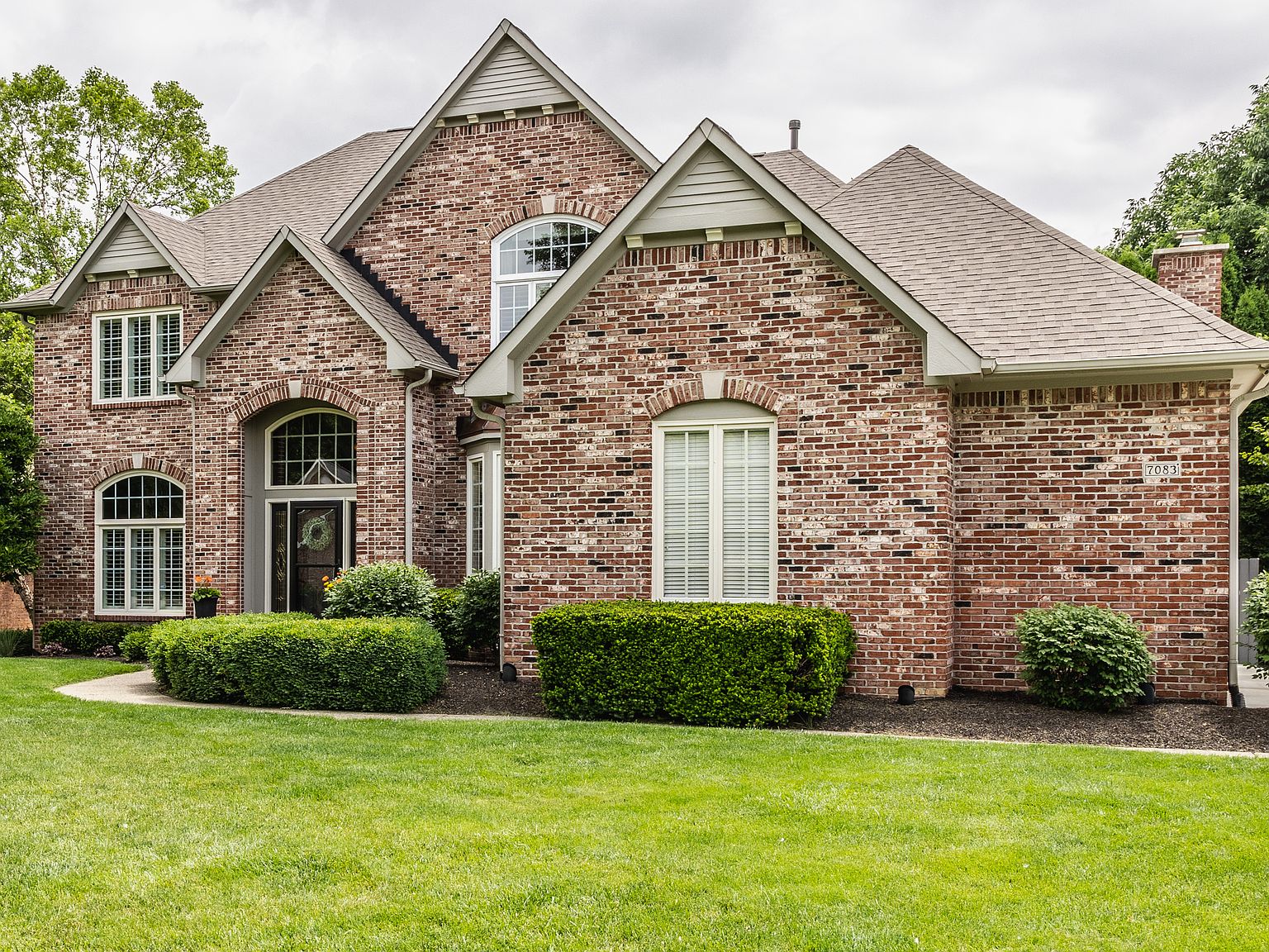 7083 Fox Hollow Rdg, Zionsville, IN 46077 Zillow