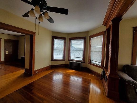 5th image of 27 Bond St APT 3