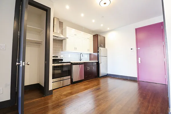 Rented by Lofts and Flats LLC | media 36