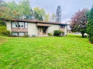 520 E 41st St, Hibbing, MN 55746