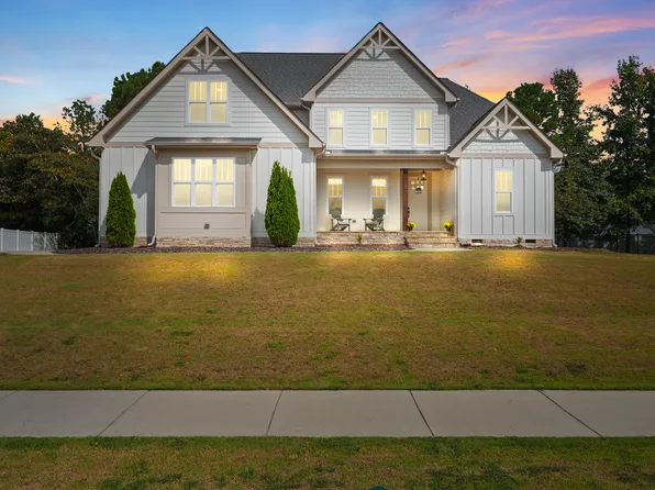 224 Lambert Ln, Fuquay Varina, NC 27526