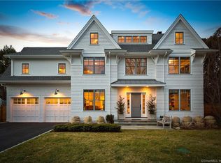 4 Oak St, Westport, CT 06880