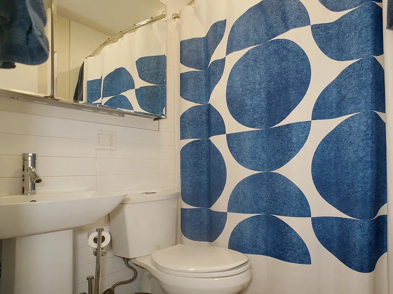 265 S 2nd St #16 — Photo 6