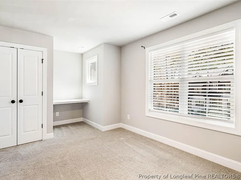 5709 Parker Pines Ct — Photo 24