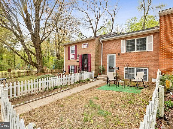 4th image of 14434 Falmouth Dr