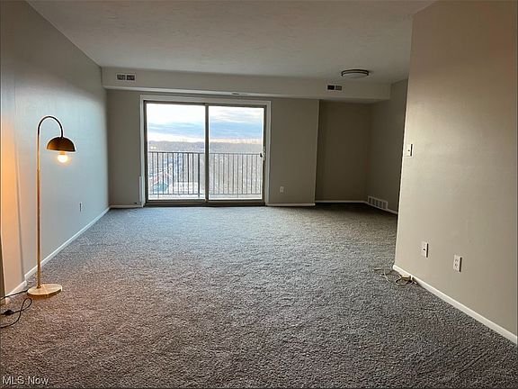 2nd image of 15555 Hilliard Rd APT 1004E