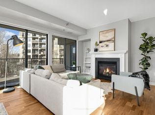 317 Groveland Ave Unit 305, Minneapolis, MN 55403