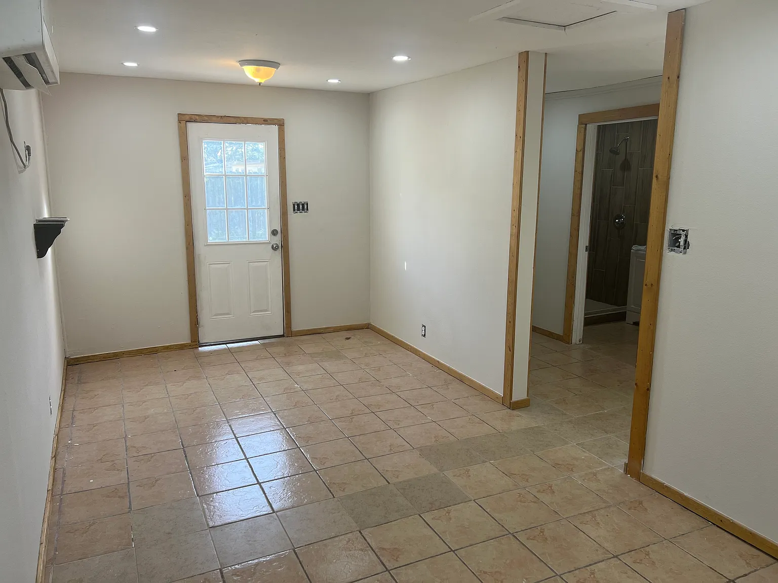 1 bed, 600 sqft, $900 — Photo 3