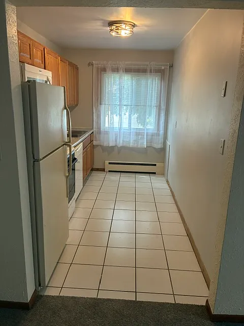 2900 Highcrest Rd — Photo 4