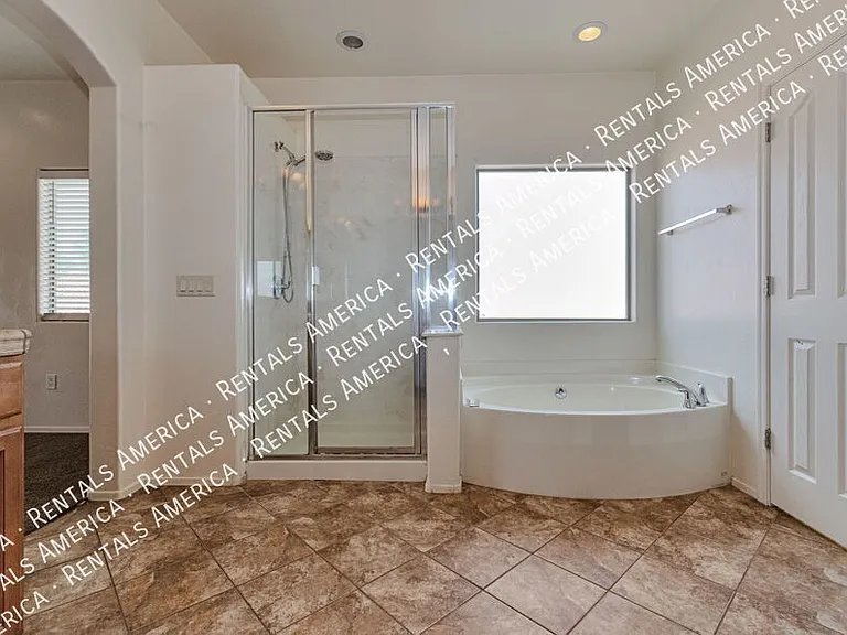 89 E Brearley Dr — Photo 9