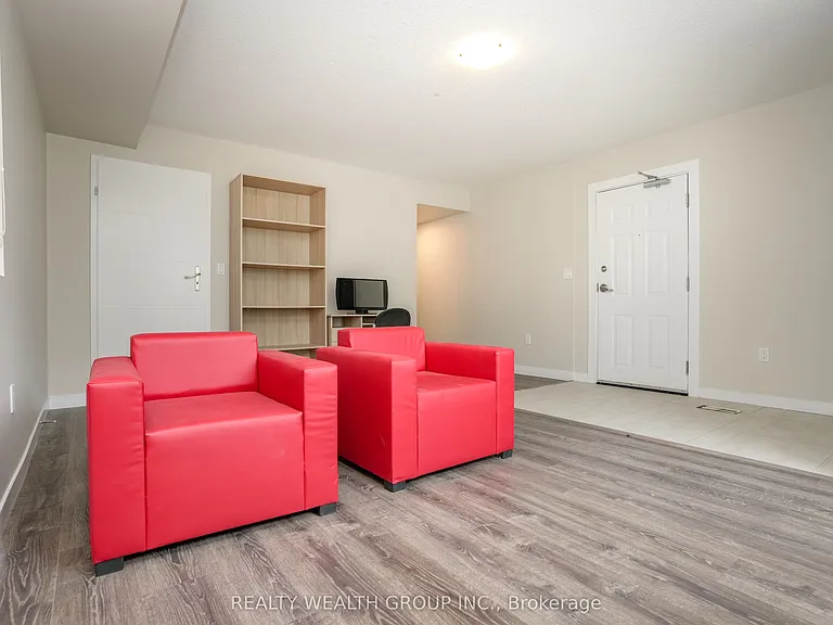 288 Albert St #113 — Photo 11