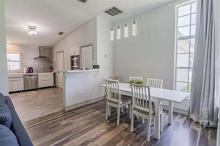 1096 Sugarberry Trl — Photo 5
