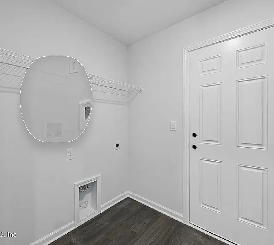4 bed, 1388 sqft, $2,200 — Photo 3