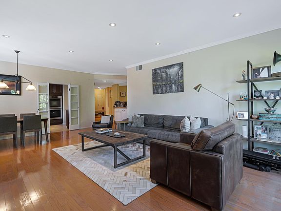5th image of 10373 Almayo Ave APT 303