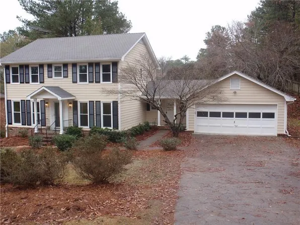 1196 Oak Rd, Lilburn, GA 30047