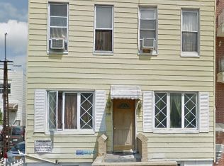 737 40th St, Brooklyn, NY 11232