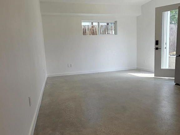2nd image of 517 N Avenue 50 #1/4