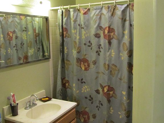 5th image of 1817 California St APT 307