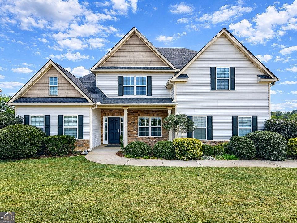 1st image of 130 Hamilton Lake Dr