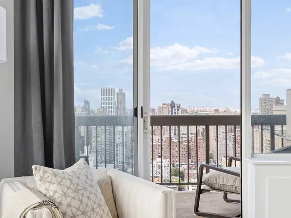 422 East 72nd Street image 26 of 57