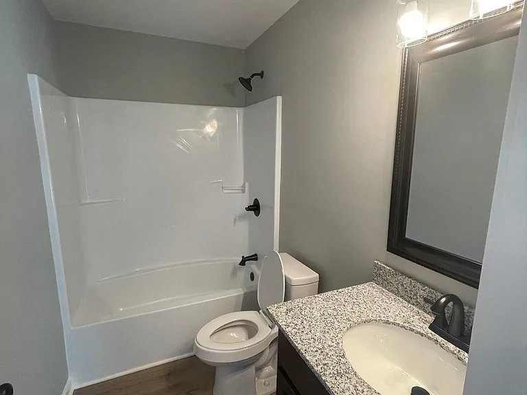 125 Dogwood Ct — Photo 13