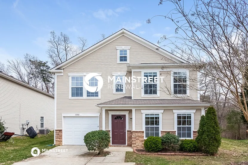 12316 Stowe Acres Dr — Photo 1