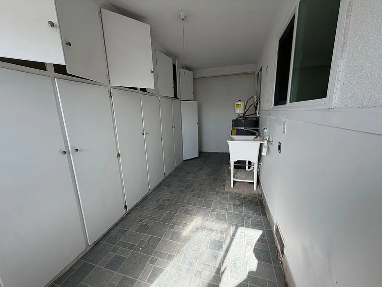 11322 Franklin Blvd — Photo 27