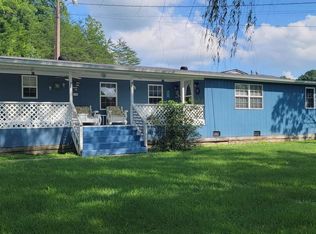 5542 Scott Hwy, Robbins, TN 37852