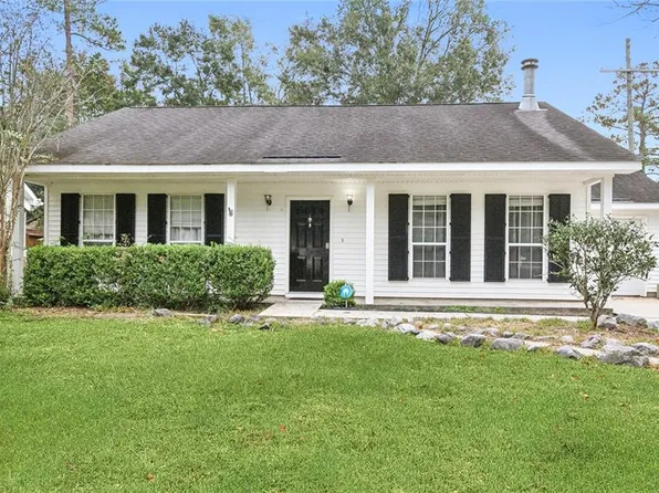 2407 McDonald St, Mandeville, LA 70448