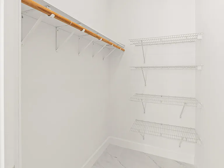 47 SW Osceola St #206 — Photo 24