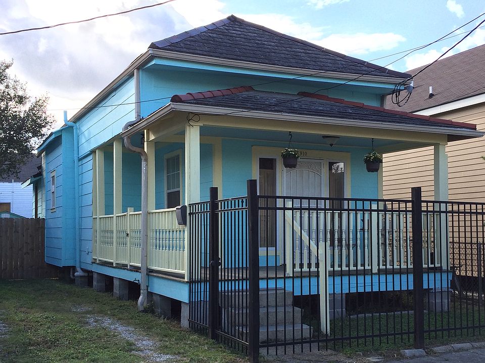 1st image of 1910 Mandeville St