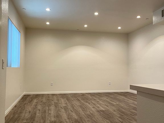 4th image of 8715 Tobias Ave APT 401