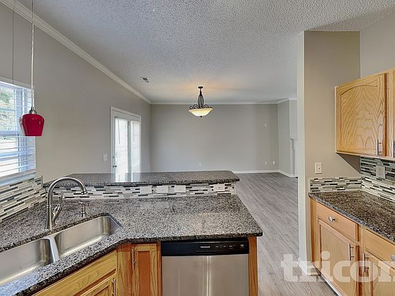 5th image of 5862 Mahogany Pl SW