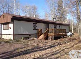28139 Bay Rd, Ontonagon, MI 49953