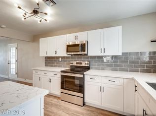 849 Center St, Henderson, NV 89015