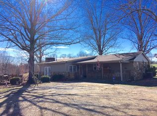 1620 County Farm Rd, Tuscumbia, AL 35674