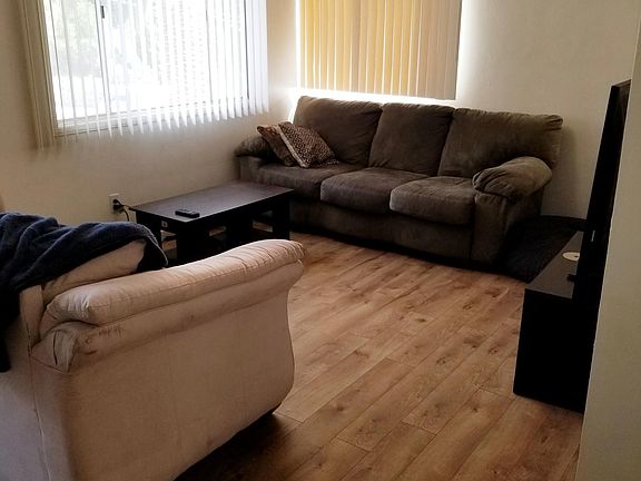 4th image of 3790 Curlew St
