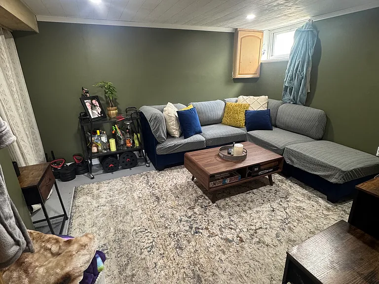 148 Summit St — Photo 10