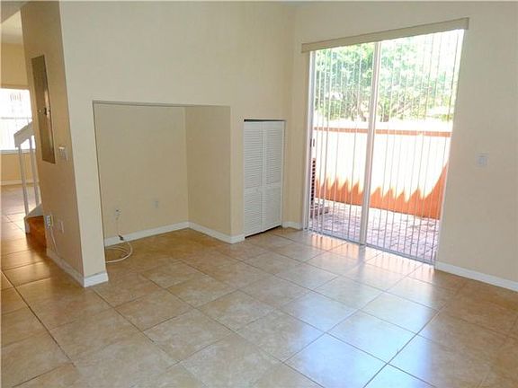 2nd image of 2223 NE Clipper Pl #5106