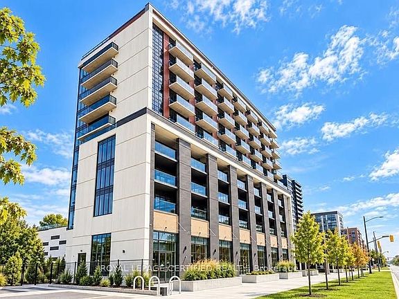 2nd image of 2825 Jane St #818