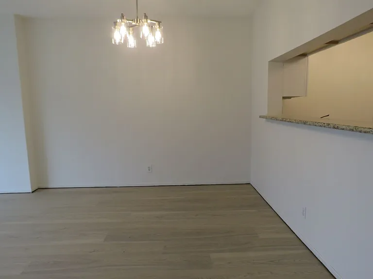 300 3rd St #716 — Photo 16