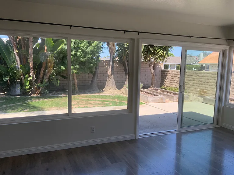 20391 Camfield Ln — Photo 14