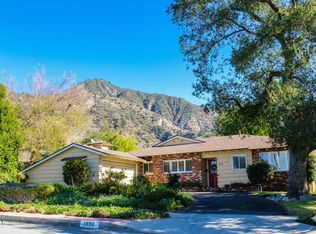 1990 Fox Ridge Dr, Pasadena, CA 91107